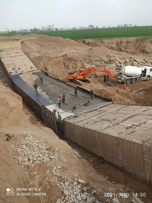 Construction of the Right Bank Canal and Topulang-Karatagskiy irrigation canal